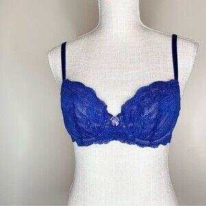Victoria’s Secret Dream Angels Lined Blue Lace Y2K Demi Bra 34B